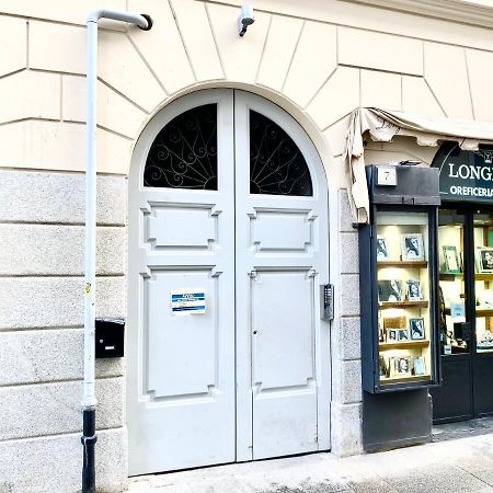 1Min Da Lago E Duomo Prestigioso Appartamento Como Luaran gambar
